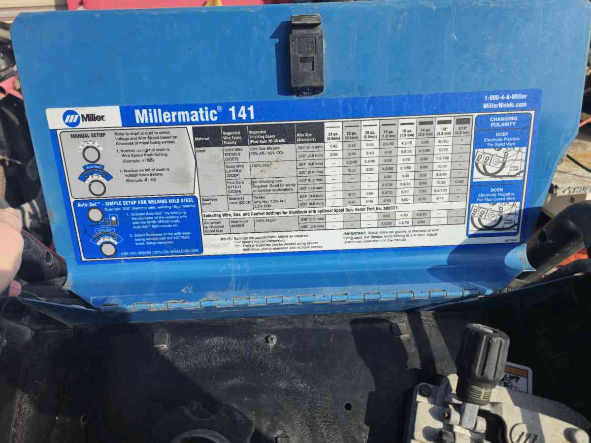 millermatic 141 - Justin, Texas - FleaMarketBay