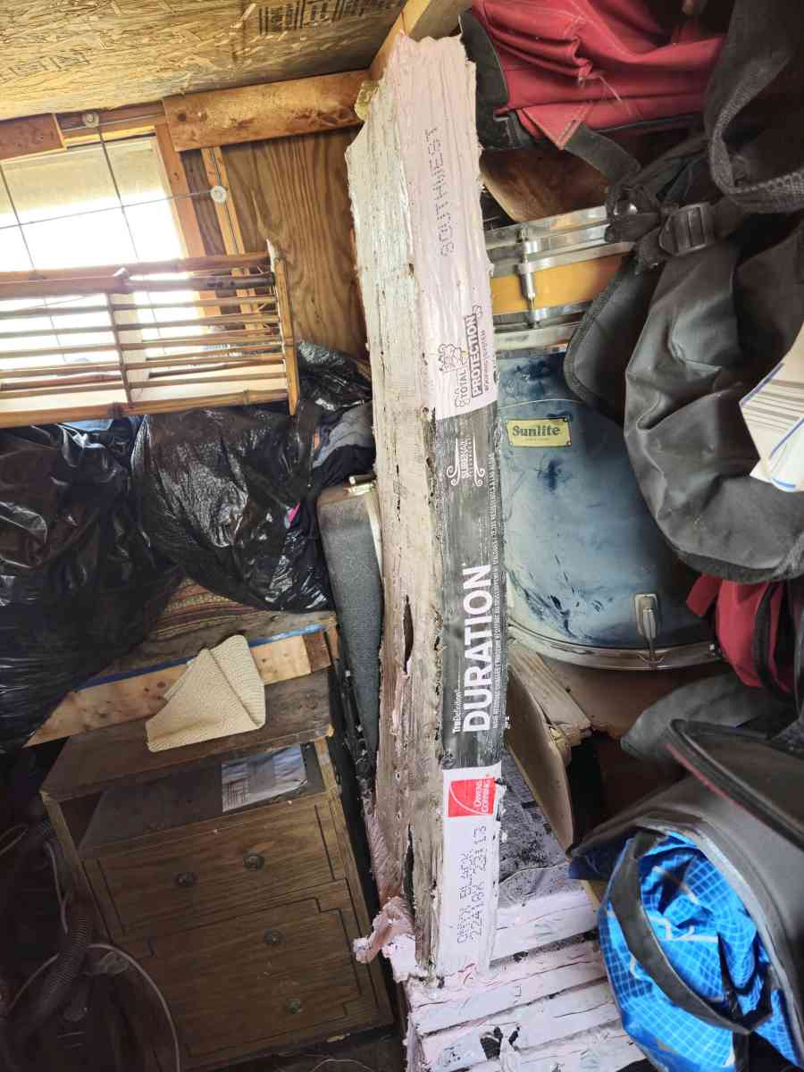 roofing shingles - Justin, Texas - FleaMarketBay