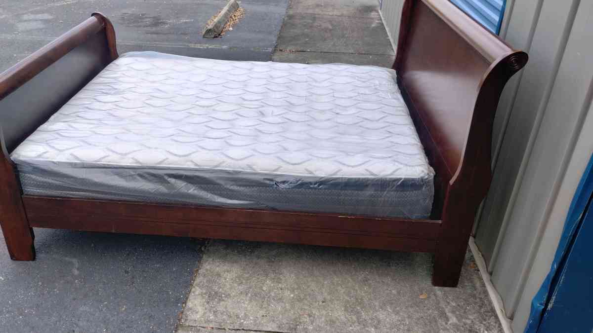 Queen Size Sleigh Bed and Pillow top Mattress