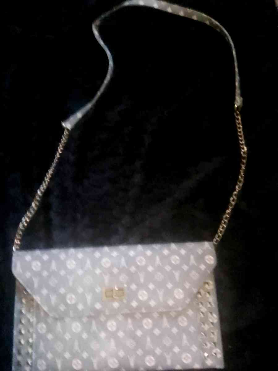 medium bag - Atlanta, Georgia