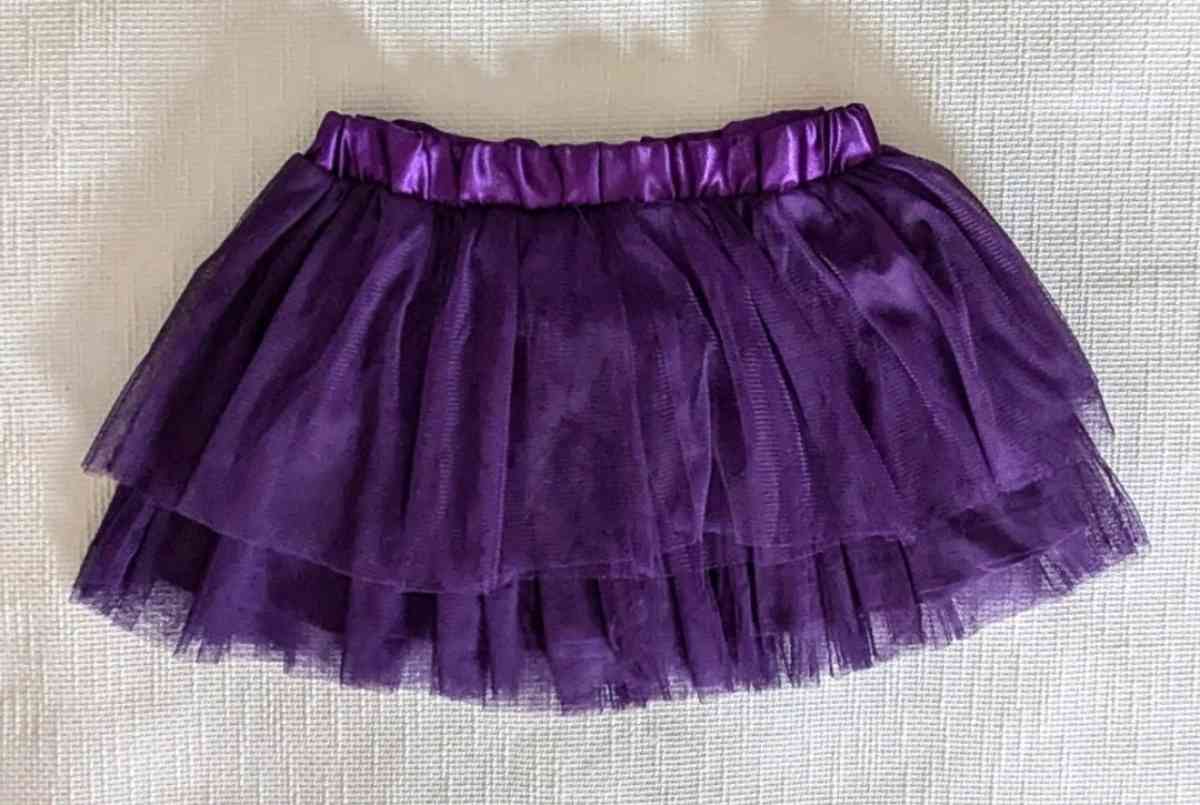 Disney Rapunzel Girl Skirt Set - Staten Island, New York - FleaMarketBay