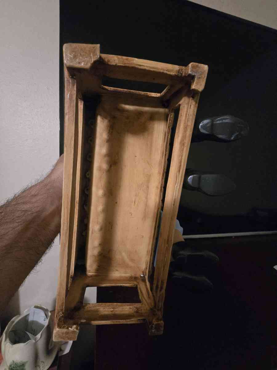 old couple figurine - Bryan, Texas - FleaMarketBay