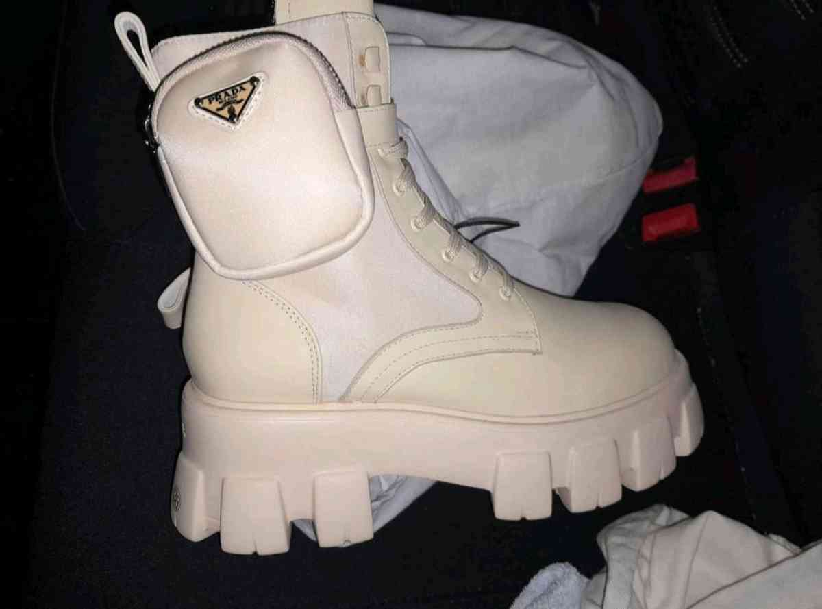 parada monolith re nylon boots - Council Bluffs, Iowa - FleaMarketBay