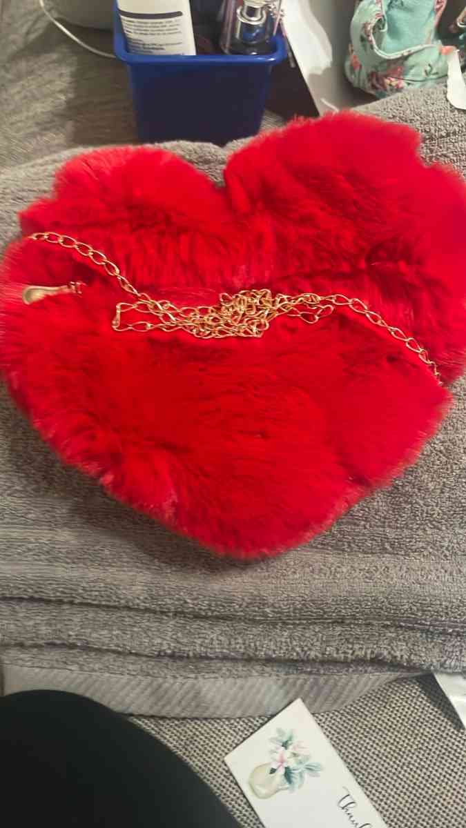 sexy red purse - Fountain Valley, California