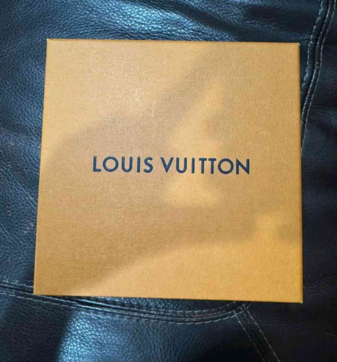 lv Belt - Houston, Texas - FleaMarketBay