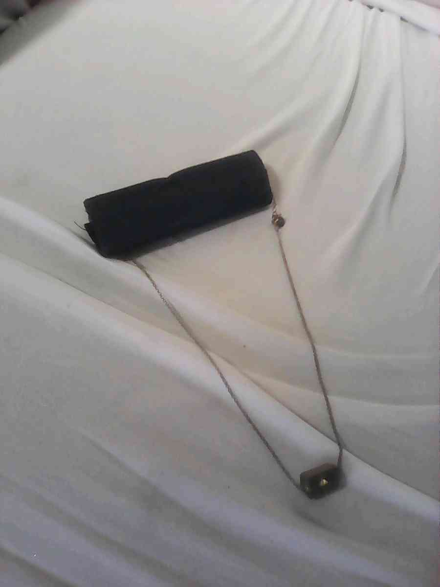 silver girl and woman necklace needs cleaning - Casselberry, Florida - FleaMarketBay