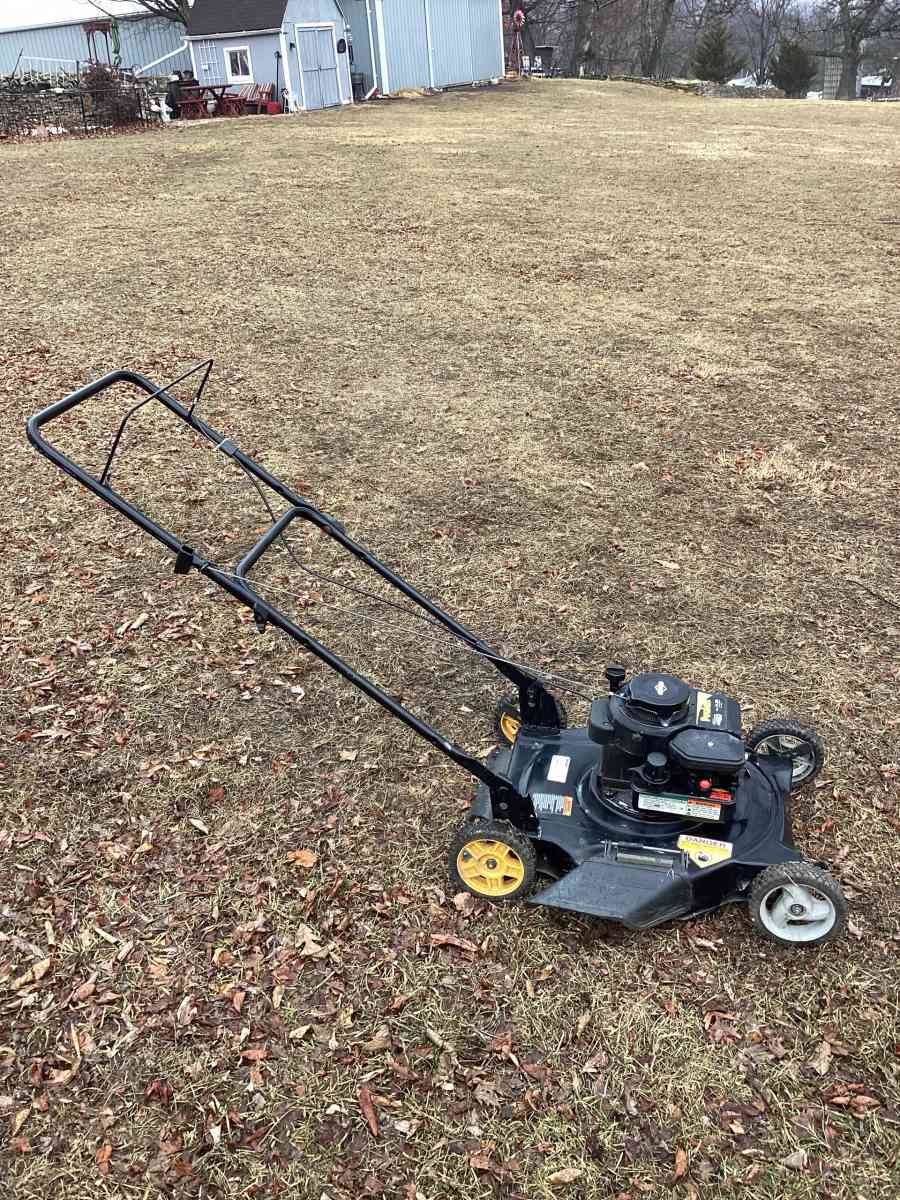 poulan 20inch cut push mower is not a self propelled - Washington, New Jersey - FleaMarketBay