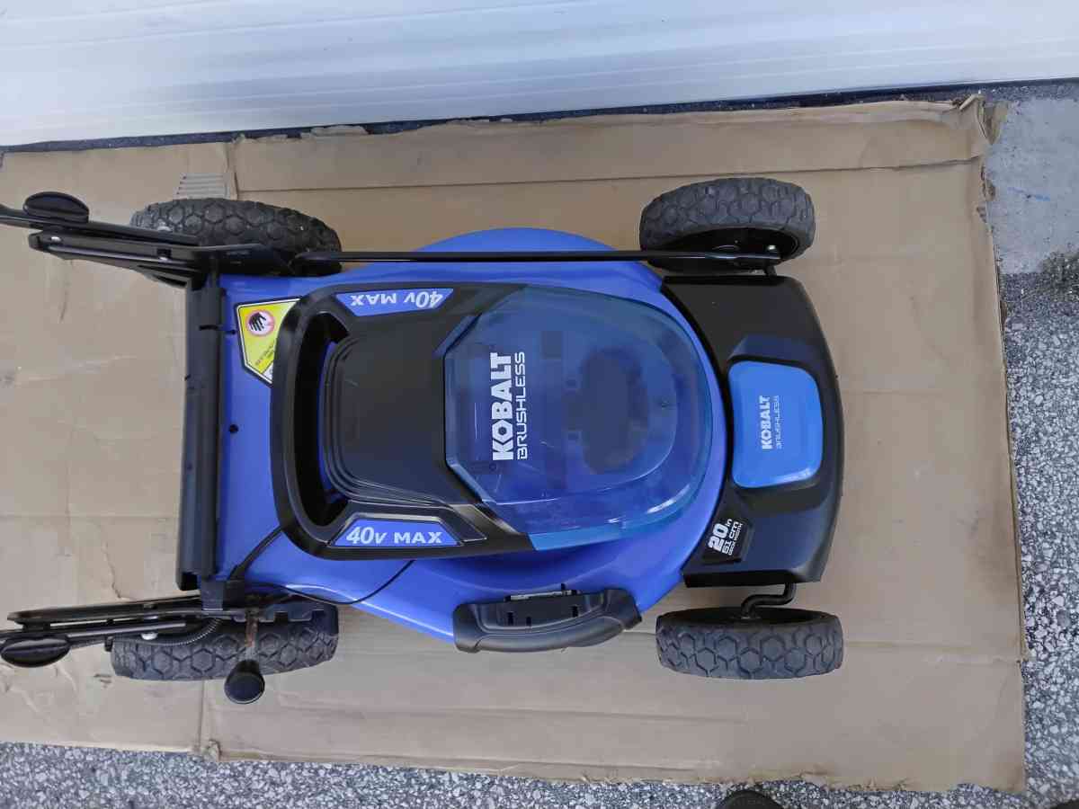 Nice Kobalt Cordless 40 Volt Brushless Lawn Mower - Williamstown, New Jersey - FleaMarketBay