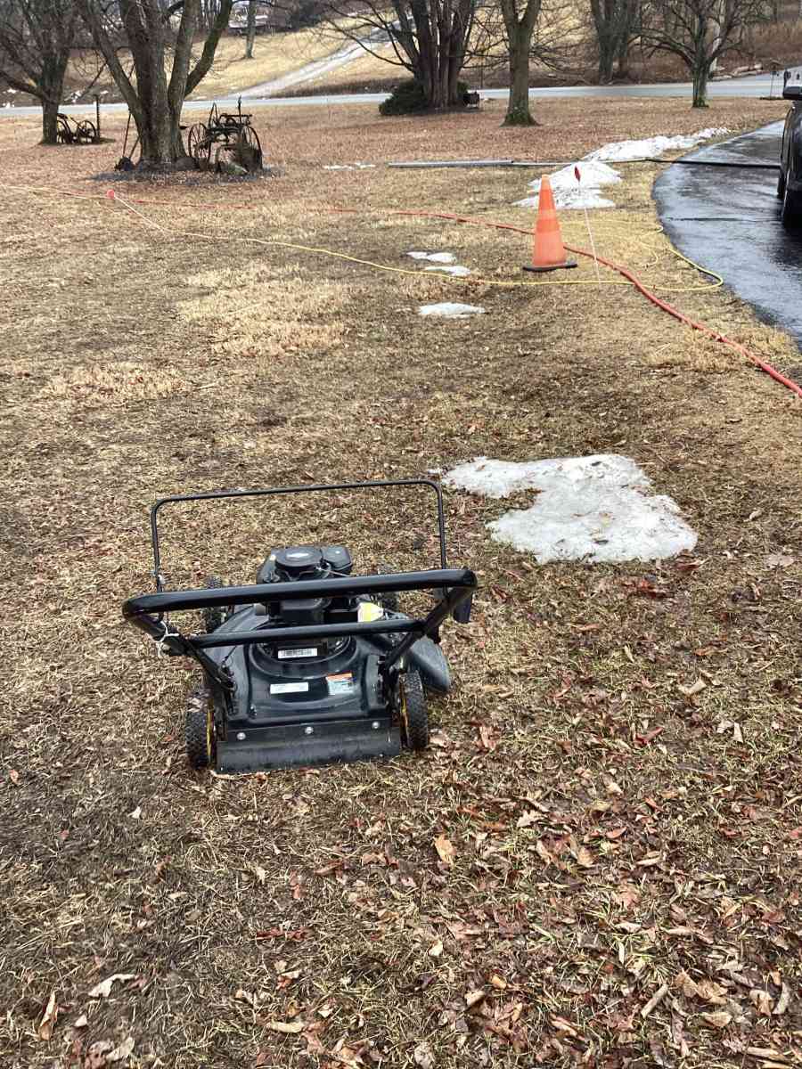 poulan 20inch cut push mower is not a self propelled - Washington, New Jersey - FleaMarketBay