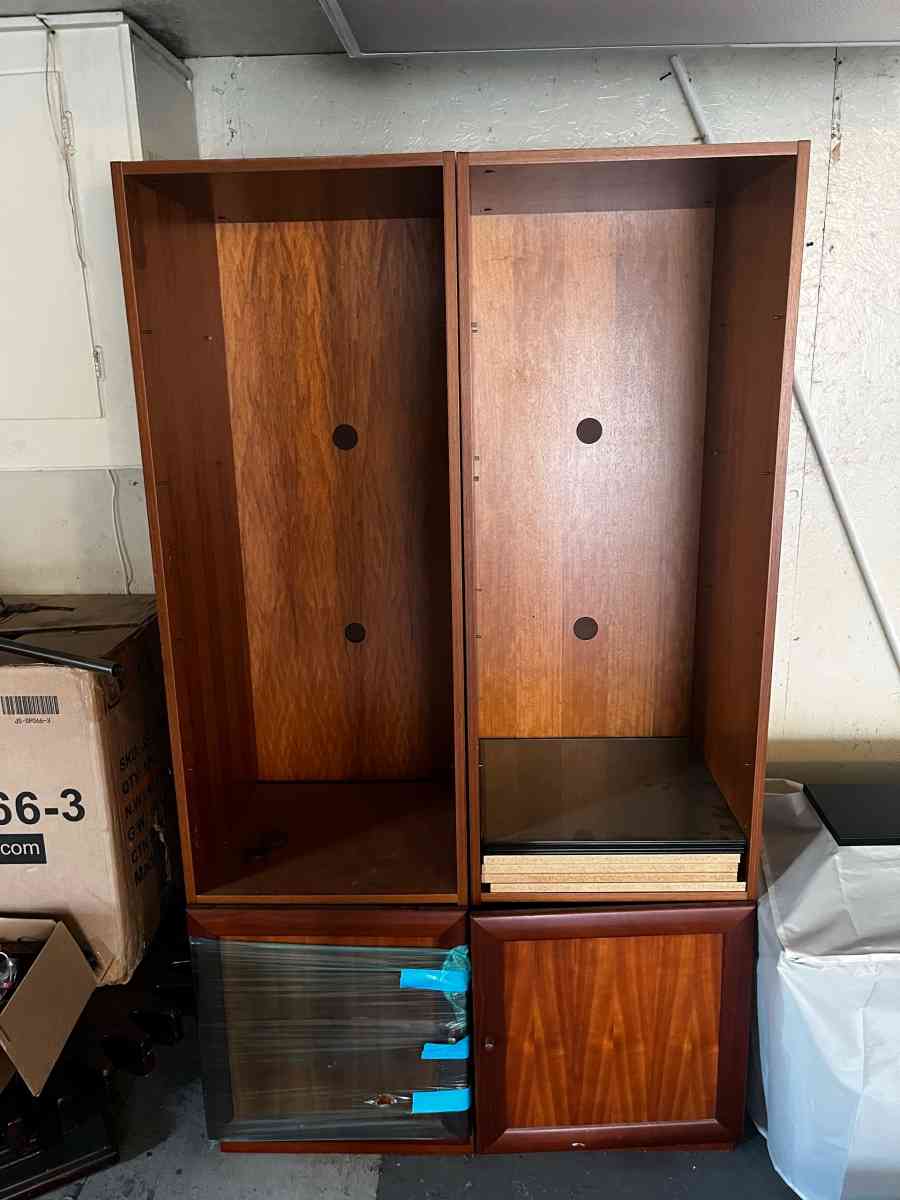 stereo shelfs - Newport, Michigan