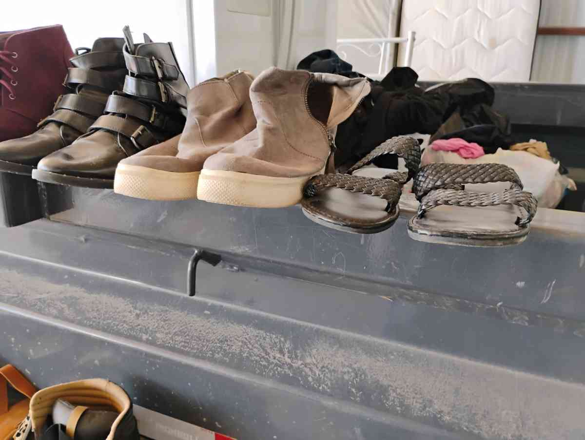 Womens shoes - Cameron, Texas