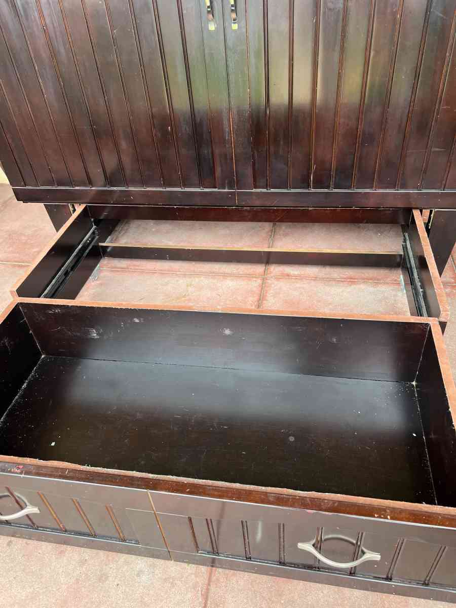 Murphy bed - Pinole, California - FleaMarketBay