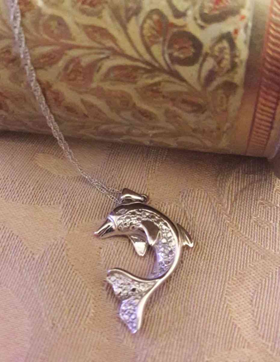 10K White Gold Diamond Dolphin Necklace - Phelan, California