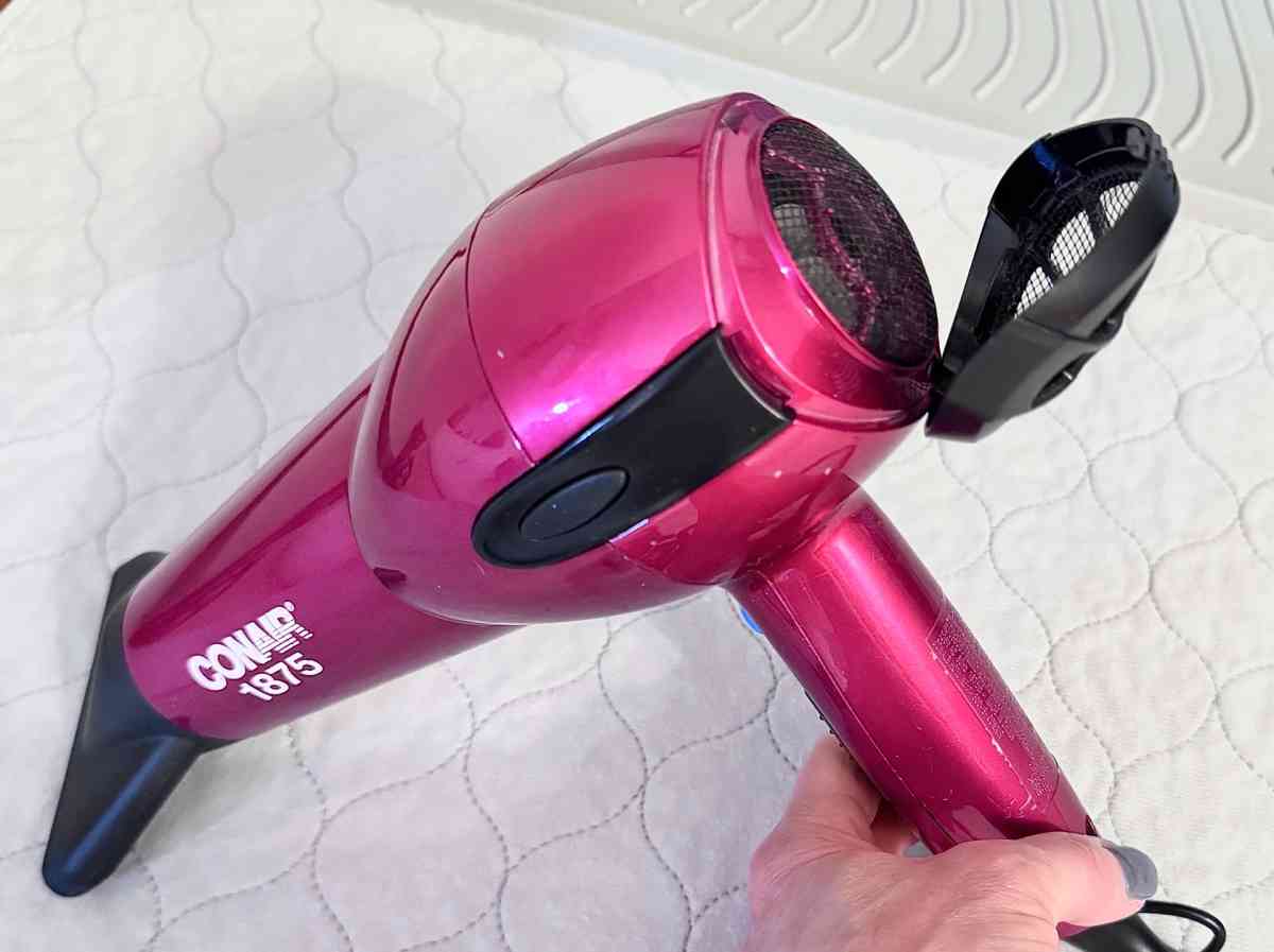 Conair 1875 Full Size Hair Dryer with Ionic Conditioning - Falls Church, Virginia - FleaMarketBay