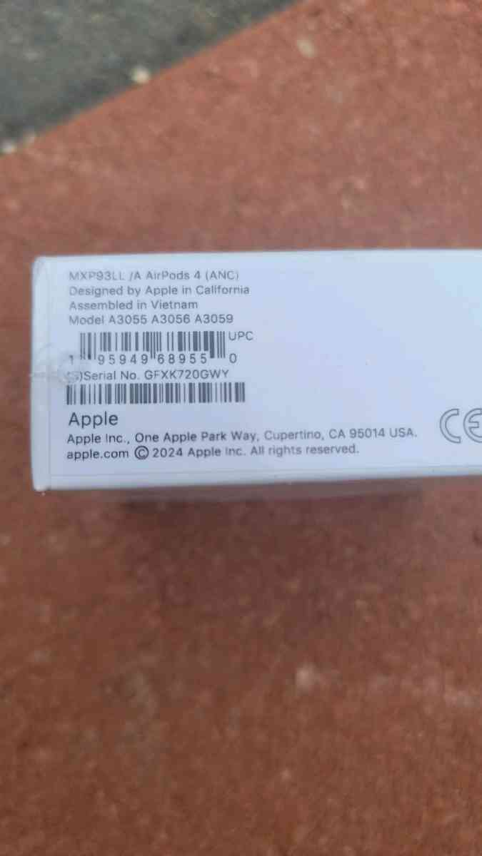 Airpods Gen 4 - Mendota, California - FleaMarketBay