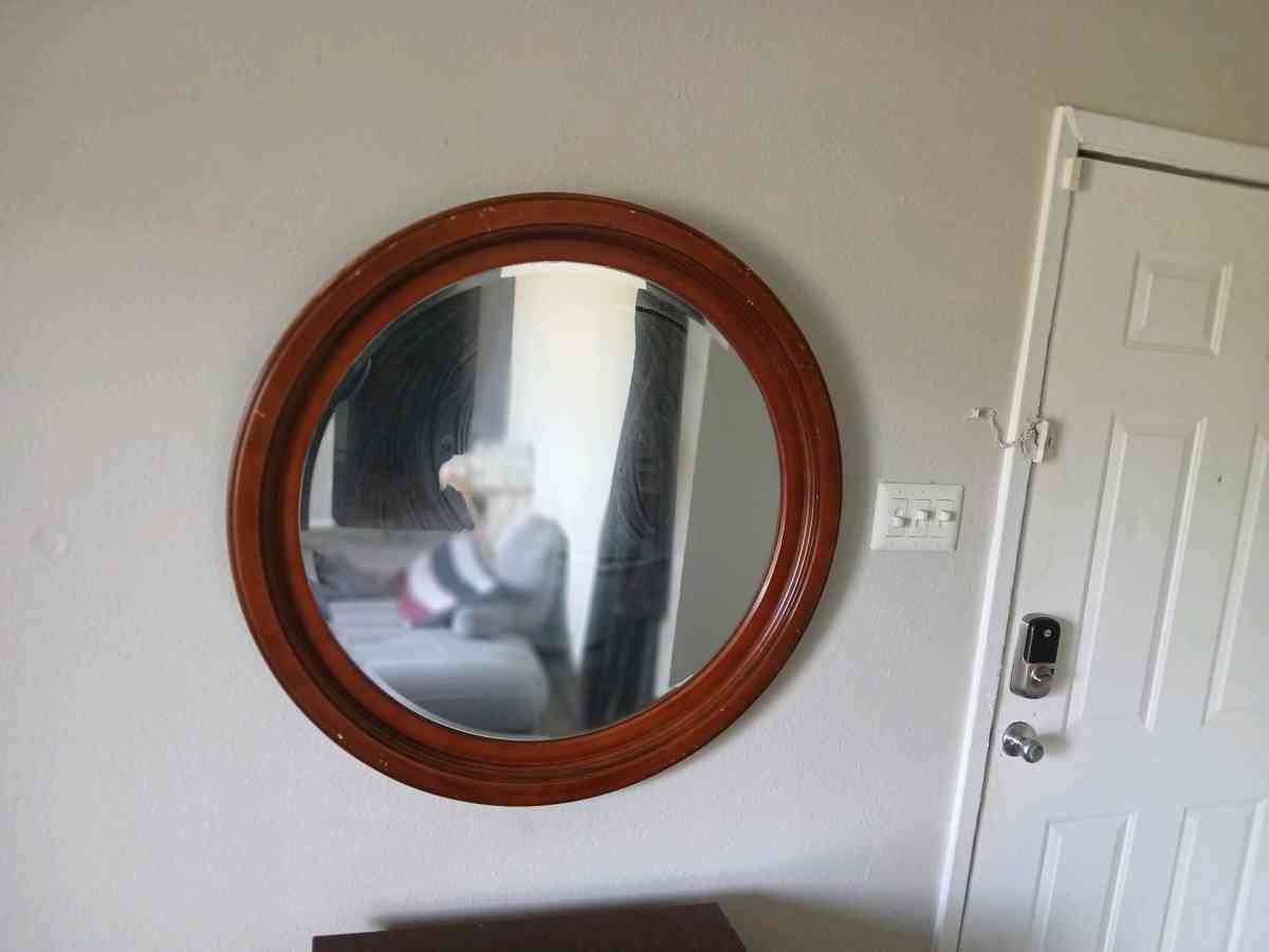 Dressor Mirror - Fort Worth, Texas - FleaMarketBay