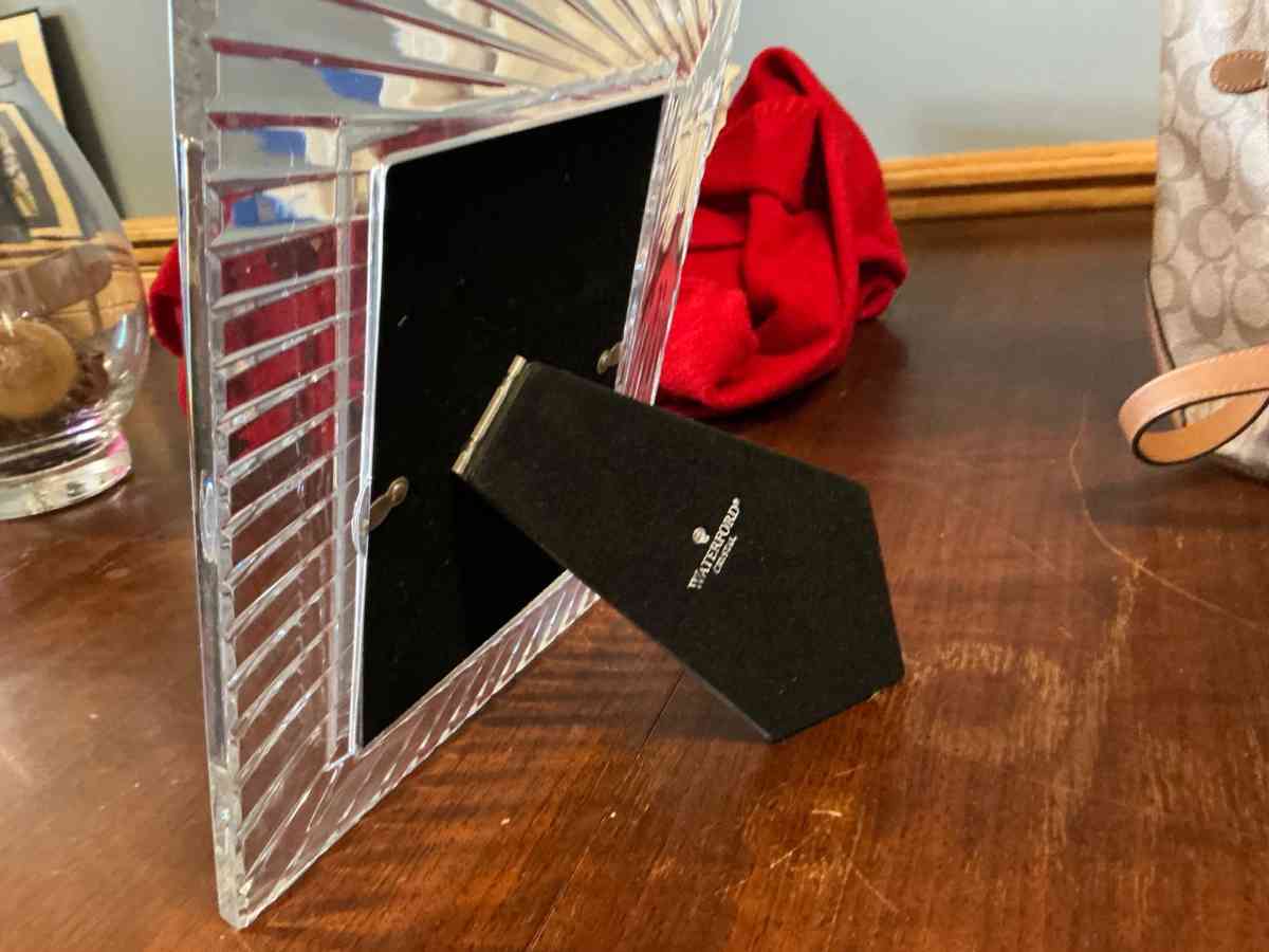 Waterford crystal religious frame - Nashville, Indiana - FleaMarketBay