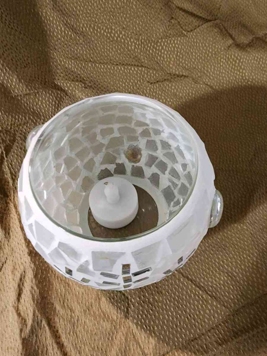 Mosaic snowflake candle holder - Knoxville, Tennessee - FleaMarketBay