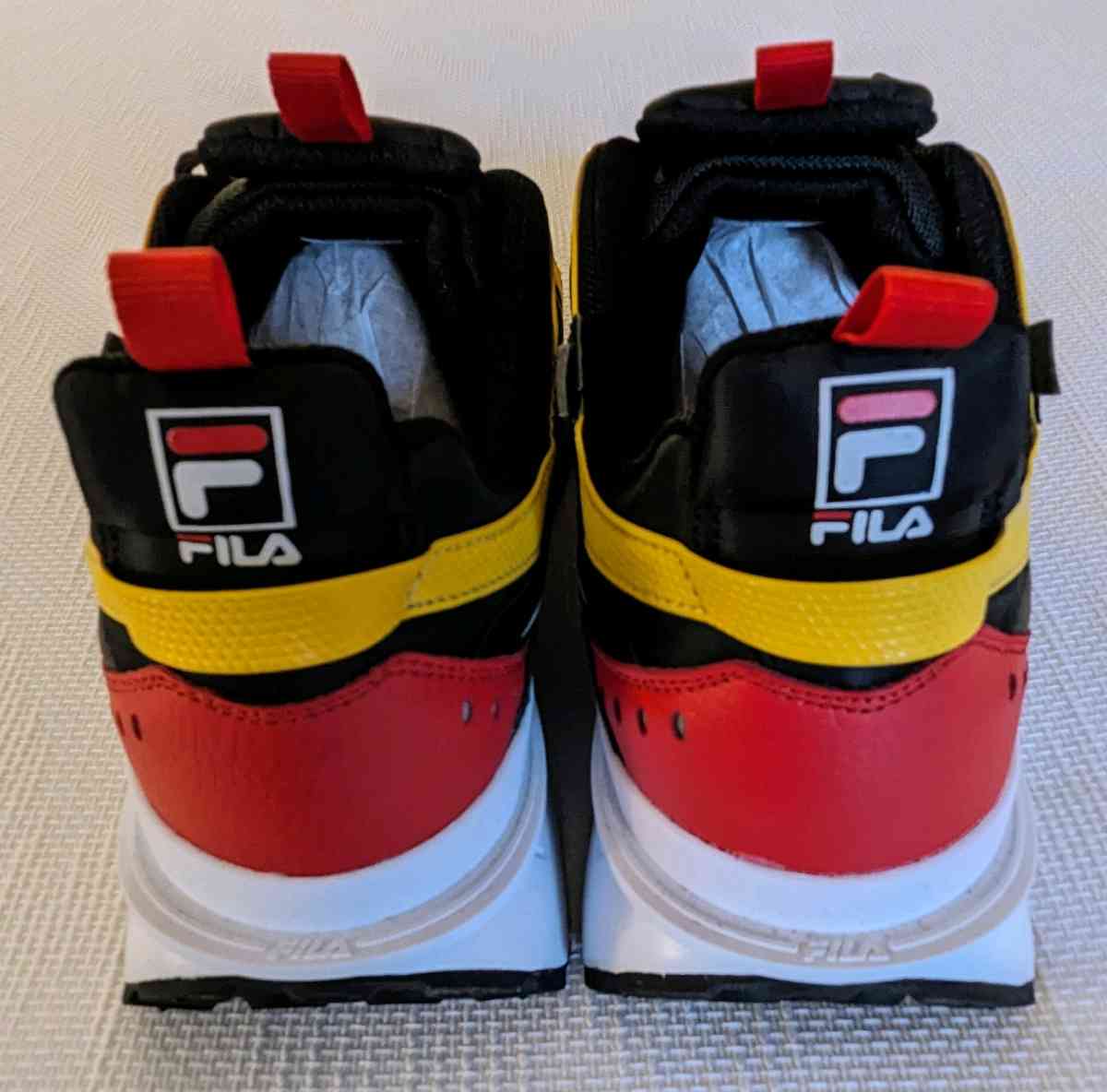 Fila Mens Sandenal Leather FitnessRunning Shoes - Staten Island, New York - FleaMarketBay