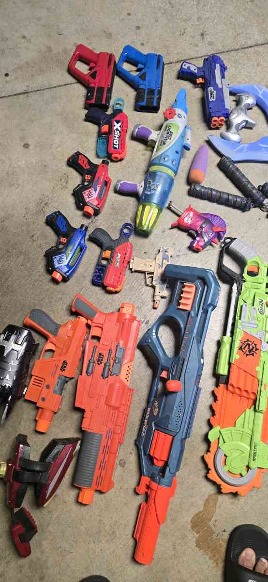 NERF GUNS EVERYTHING YOU SEE FOR 50 - Fontana, California - FleaMarketBay