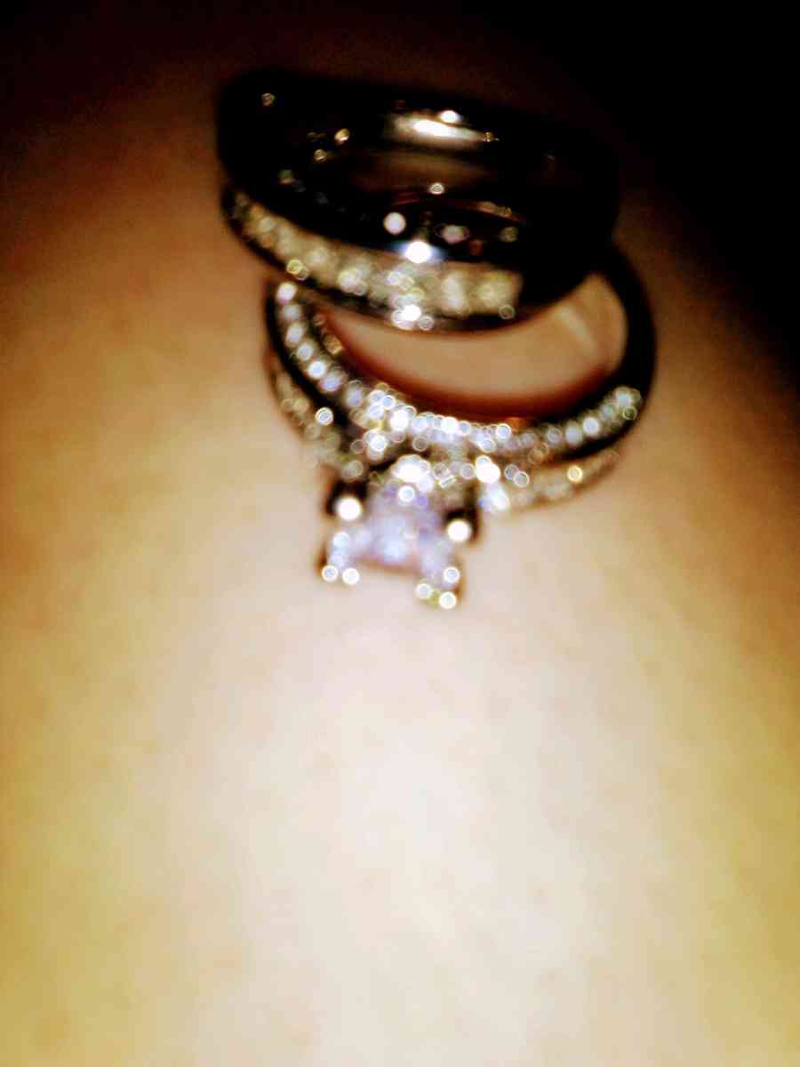 necklaces Brand New - Slidell, Louisiana - FleaMarketBay