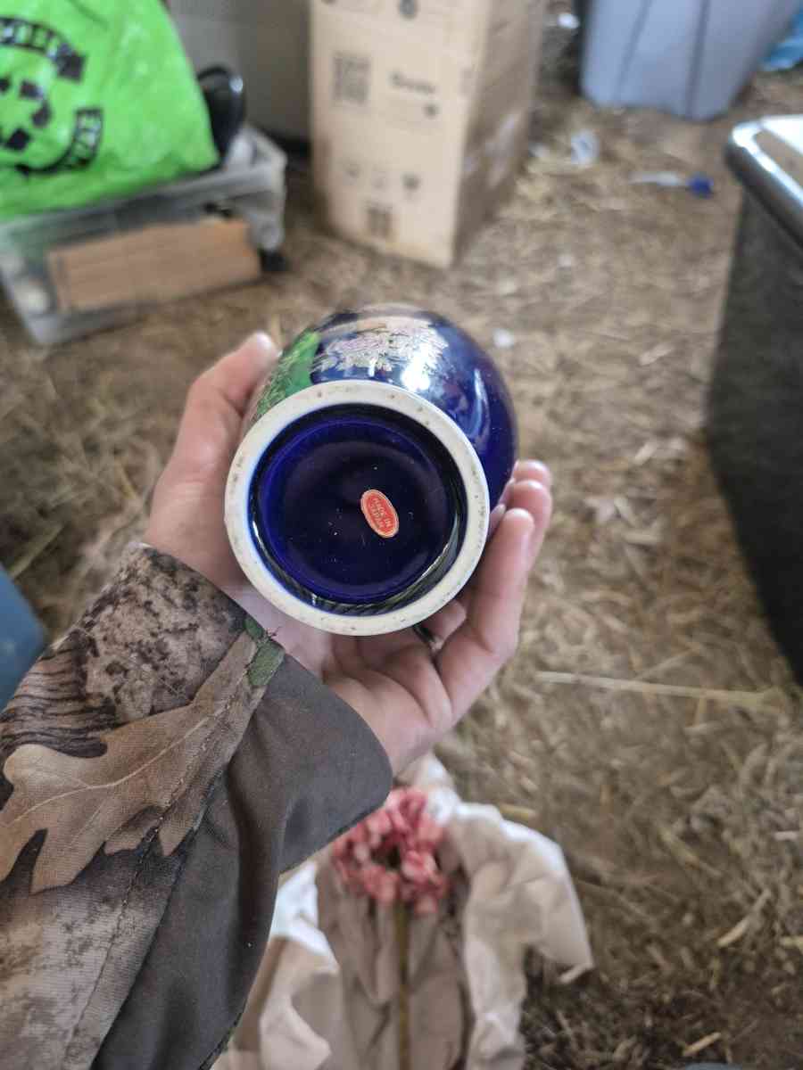 old Vase - Wright City, Missouri