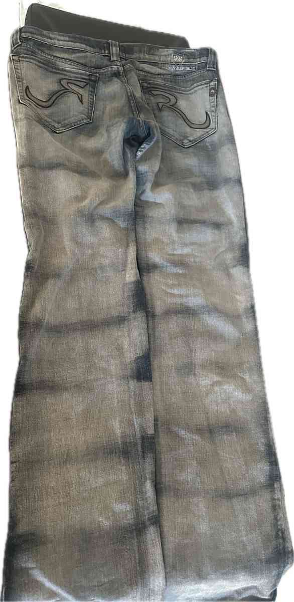 Rock  Republic Vaughn Size 33 Jeans Distressed Straight Leg - Garden Grove, California - FleaMarketBay
