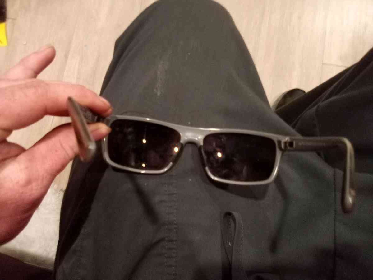 MAUI JIM MJ 74603F GREY BLUE BYRON BAY - Denver, Colorado - FleaMarketBay