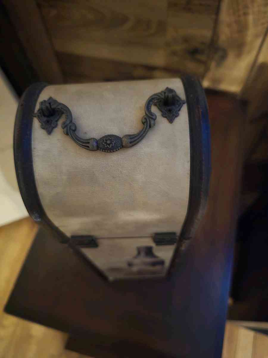 wine holder - Bryan, Texas - FleaMarketBay