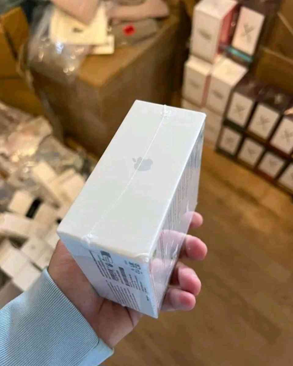 AirPods Pro 2nd Generation - Savage, Maryland - FleaMarketBay