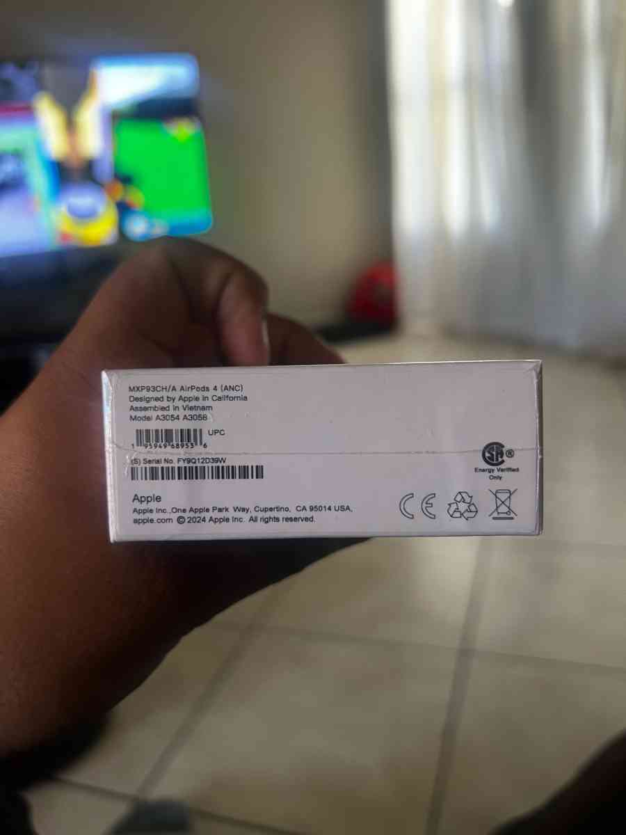AirPods Gen 4 brand new - Palmdale, California - FleaMarketBay