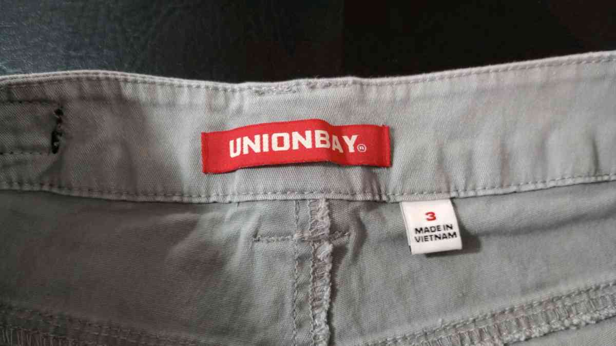 shorts - Greene, New York - FleaMarketBay