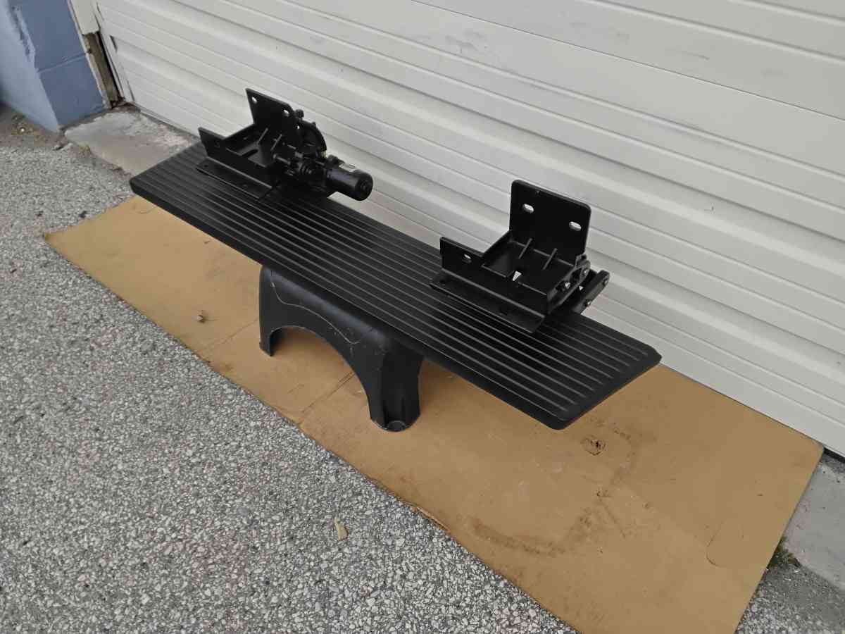 2015 to 2022 Ford Transit Passenger Running Board OEM - Williamstown, New Jersey - FleaMarketBay