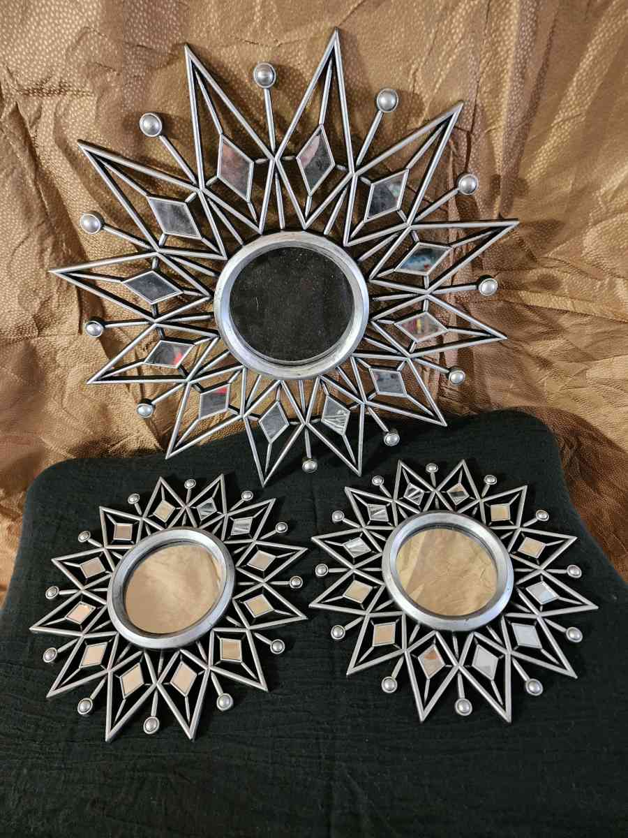 Mirrored wall decor - Knoxville, Tennessee - FleaMarketBay