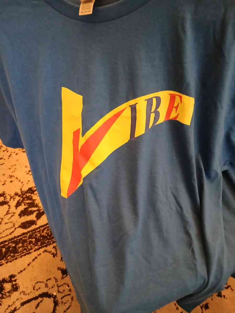 Vibe Music Blue T Shirts Size XL for Men - North Hollywood, California - FleaMarketBay