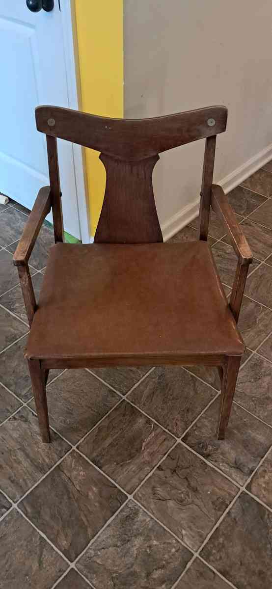 6 vintage MCM mid century modern dinning chairs - Monrovia, Indiana - FleaMarketBay