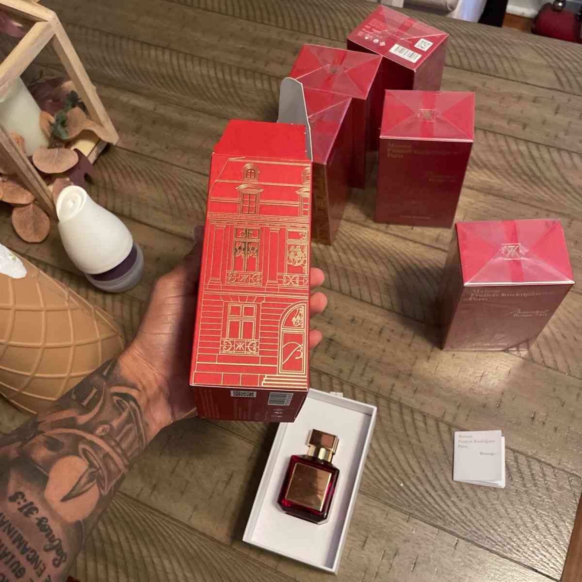 Maison Francis Kurkdjian Baccarat Rouge 540 23oz Unisex Eau - Alicia, Arkansas - FleaMarketBay