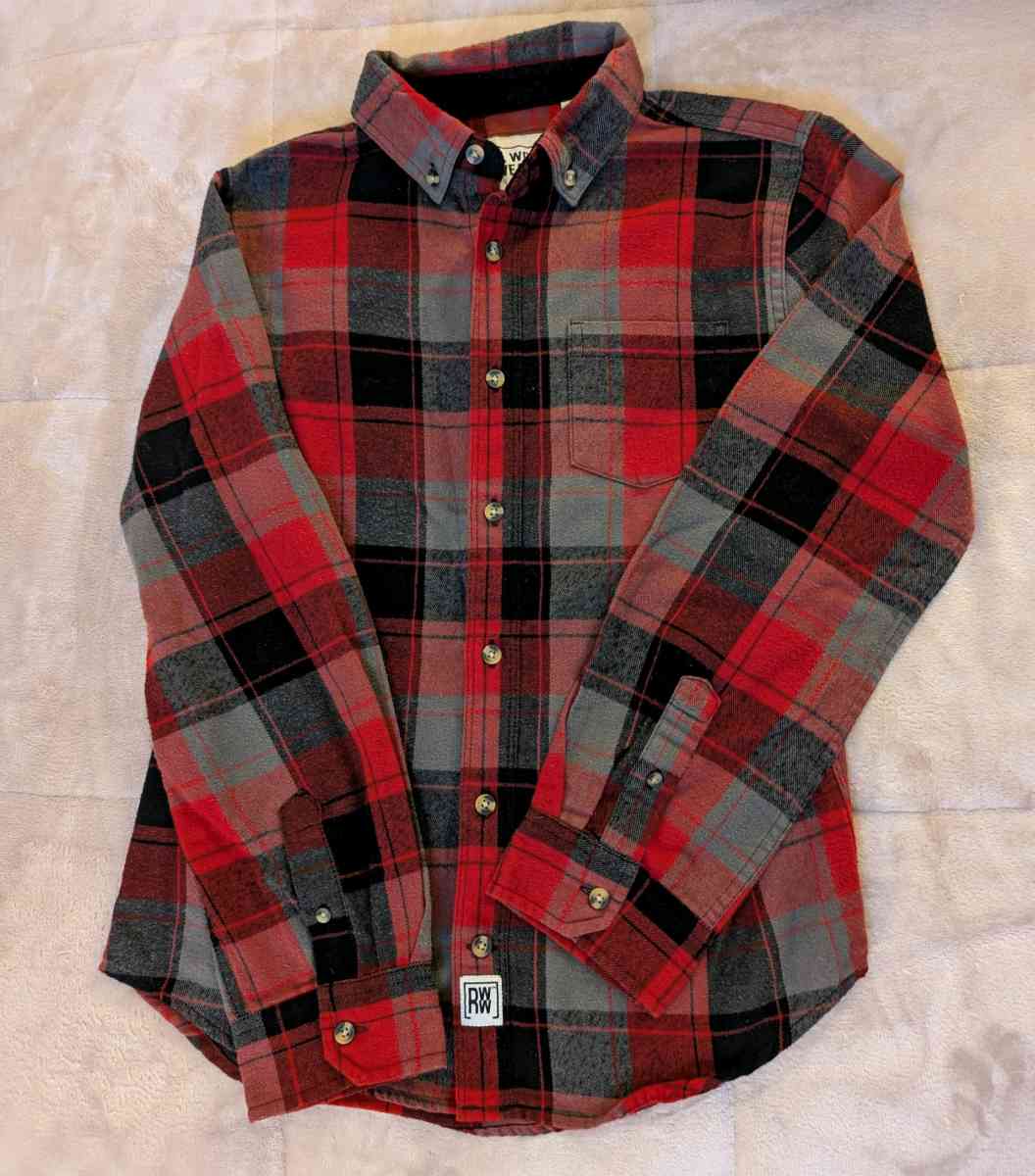 Youth LXL Flannel L  Flannel button up coatXL Bundle - Ashtabula, Ohio - FleaMarketBay