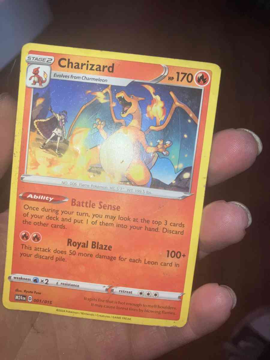 charzard royal blaze card - Medford, Oregon