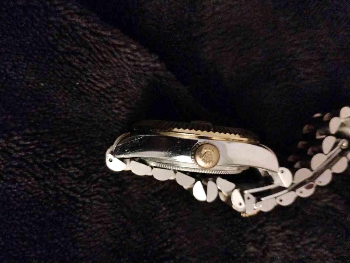 2022 Rolex sky dweller - Detroit, Michigan - FleaMarketBay