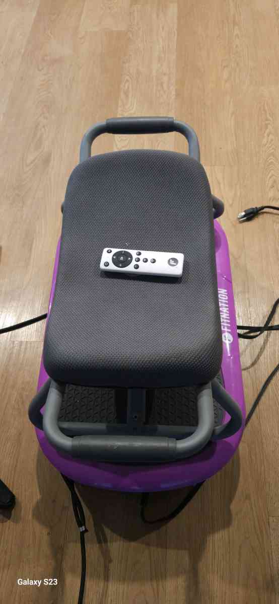 fitnation vibrational exercise machine - Los Angeles, California - FleaMarketBay