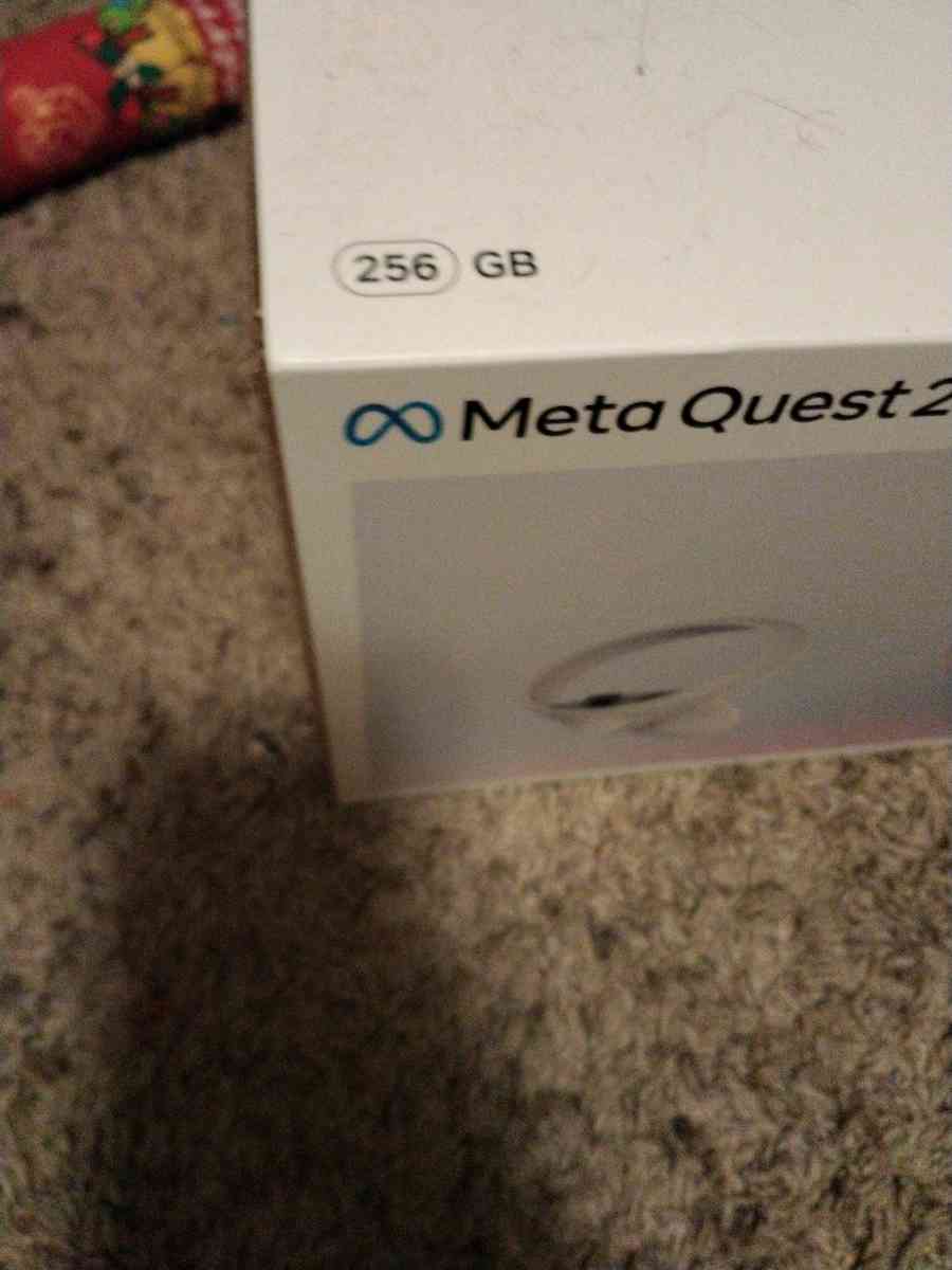 VR headset - Adamsville, Alabama - FleaMarketBay