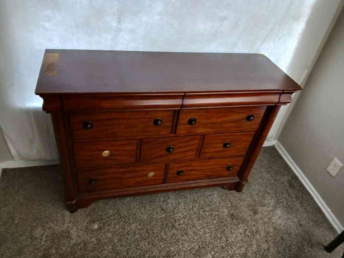 9 Dresser DRAWER - Fort Worth, Texas - FleaMarketBay