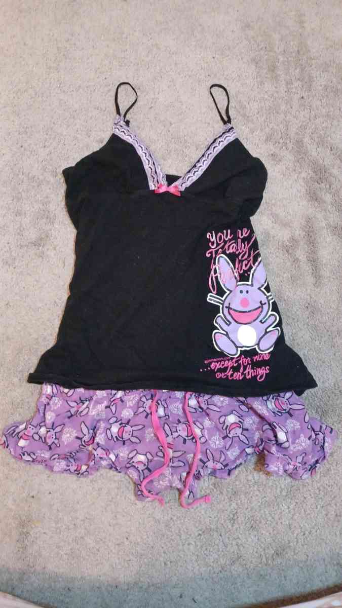 its happy bunny Matching pajama set for women - Elk Grove, California
