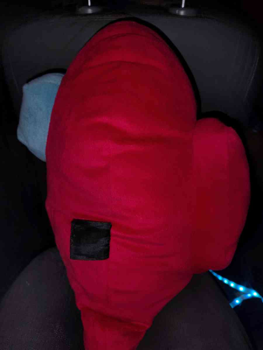 Red among Us - Arizona City, Arizona - FleaMarketBay