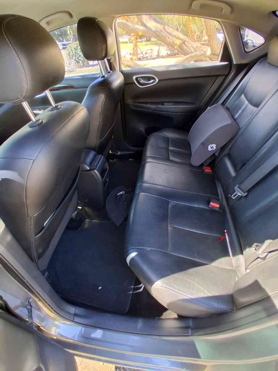 nissan sentra SL  2015 - Antelope, California - FleaMarketBay