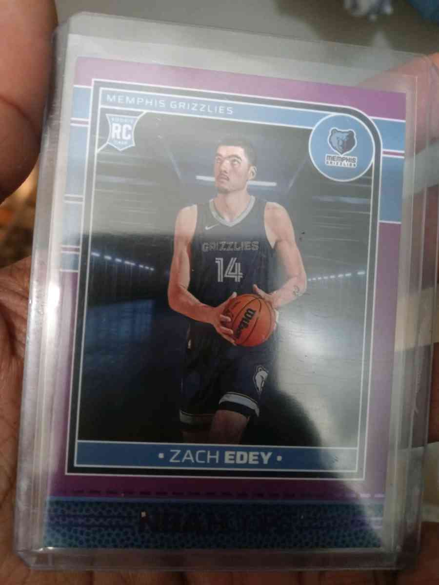 zach edey rookie card in purple - New York, New York - FleaMarketBay