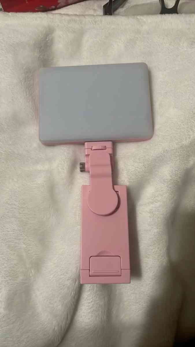 Pink selfie light - Fountain Valley, California