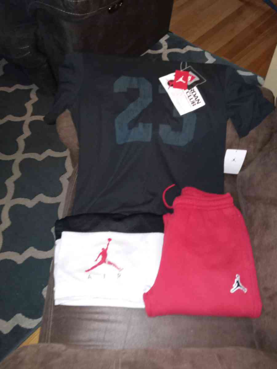 boy clothes - Cape Girardeau, Missouri