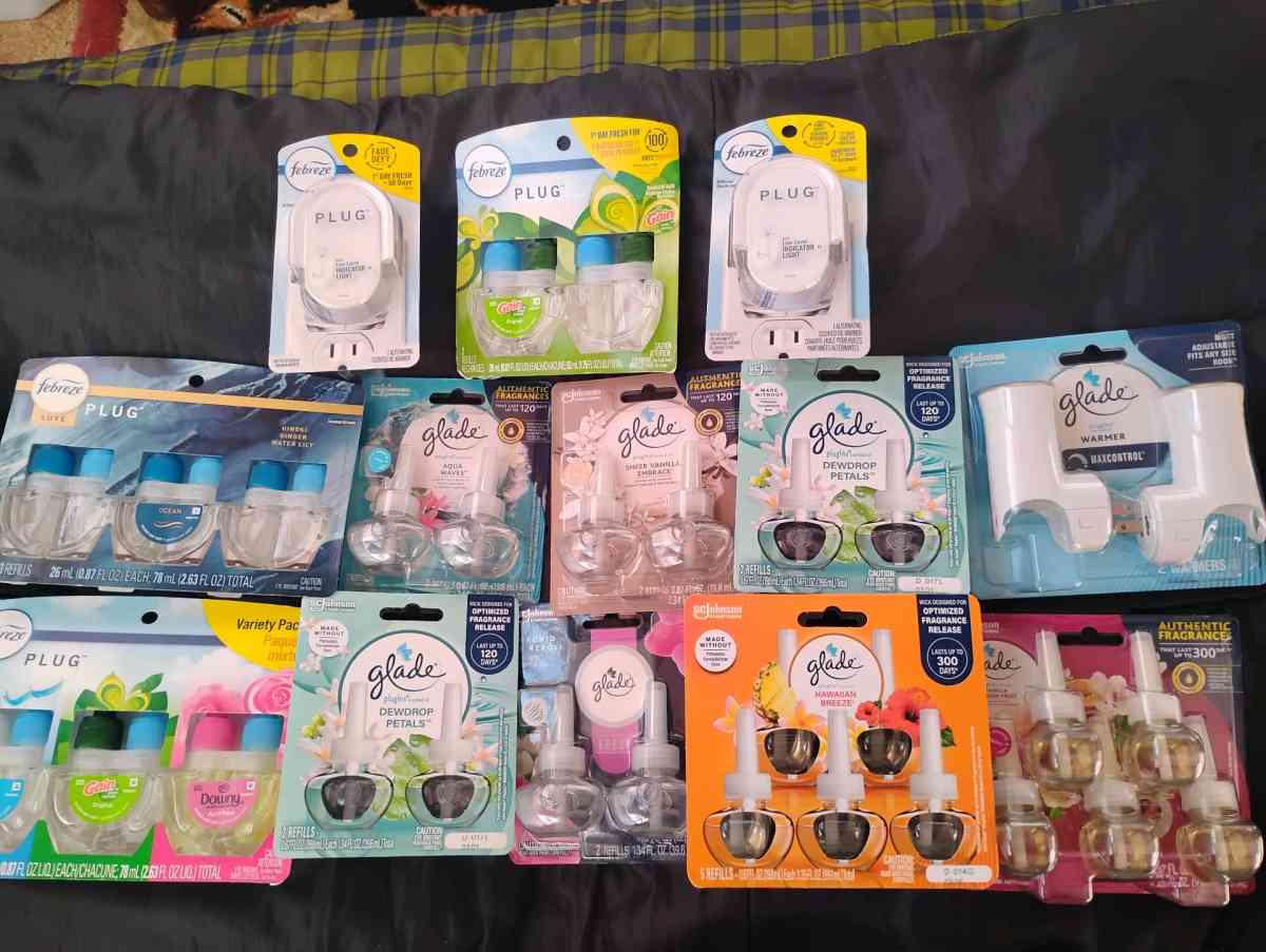 Glade and Febreze Plug Ins and Refills - Fayetteville, North Carolina